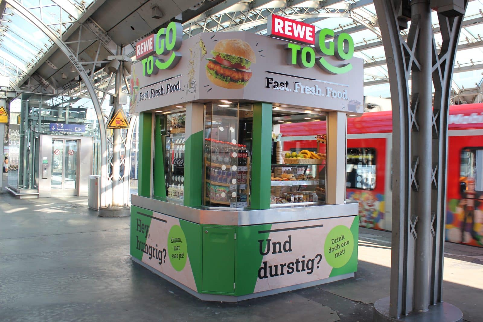 rewe-to-go_gleiskiosk_köln-hbf-2_c_lekkerland